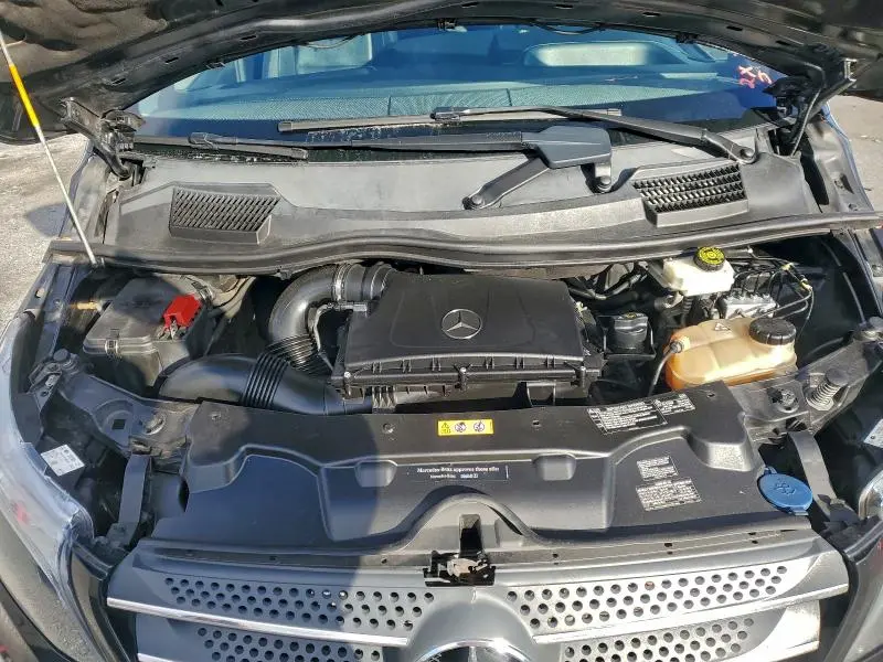 2018 MERCEDES-BENZ METRIS   