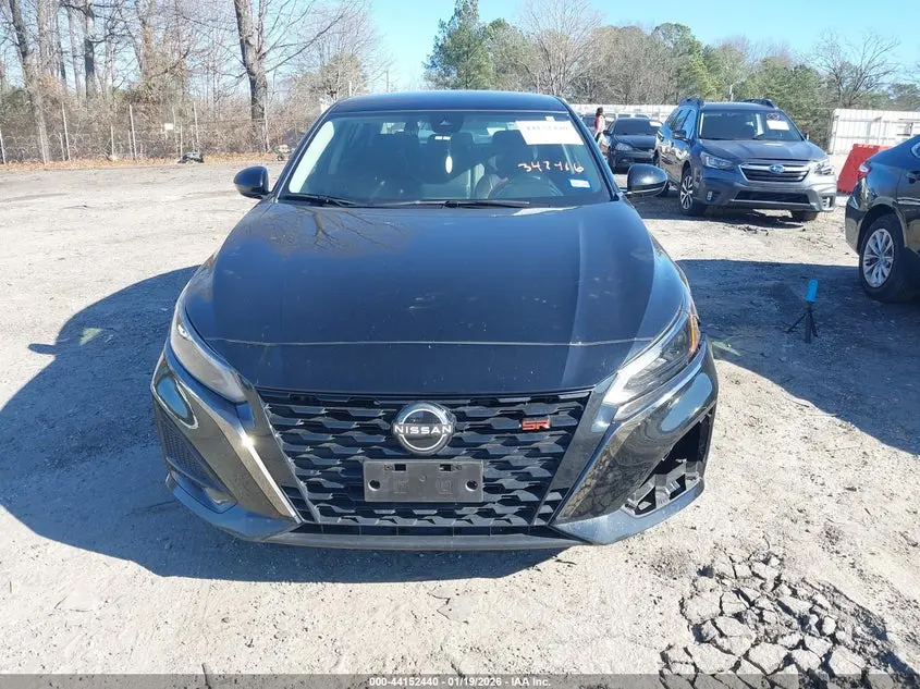 2024 NISSAN ALTIMA SR FWD