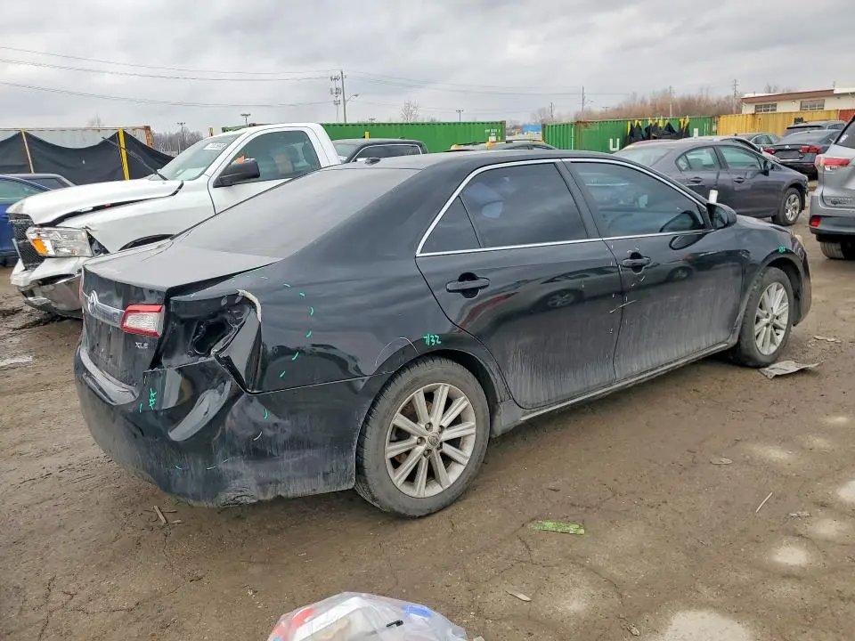 2014 TOYOTA CAMRY L  