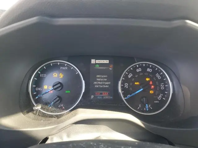 2022 TOYOTA RAV4 XLE  