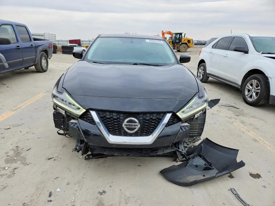 2019 NISSAN MAXIMA S  