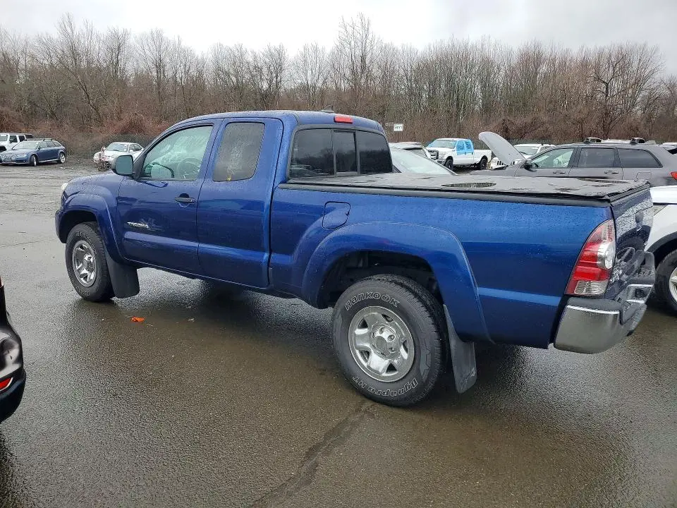 2014 TOYOTA TACOMA BASE  
