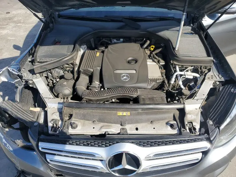 2017 MERCEDES-BENZ GLC 300  