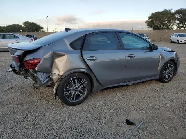 2022 KIA FORTE GT LINE  