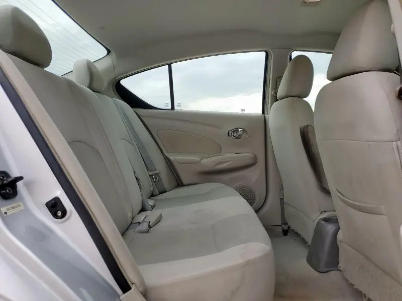 2013 NISSAN VERSA S  