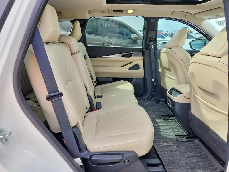 2024 INFINITI QX60 LUXE  
