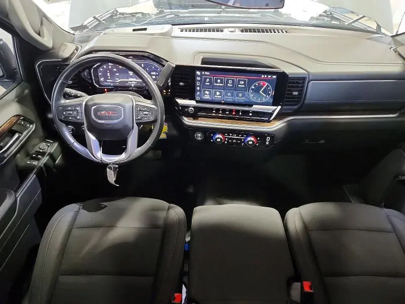 2024 GMC SIERRA K1500 SLE  