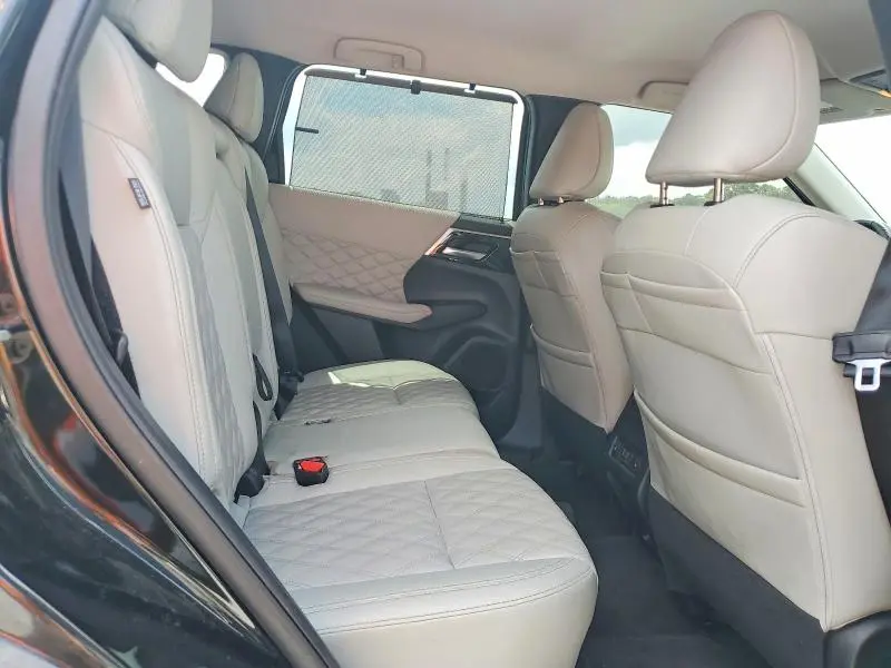 2022 MITSUBISHI OUTLANDER SEL  