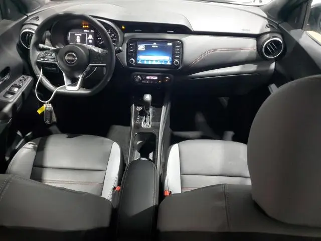 2024 NISSAN KICKS SR  
