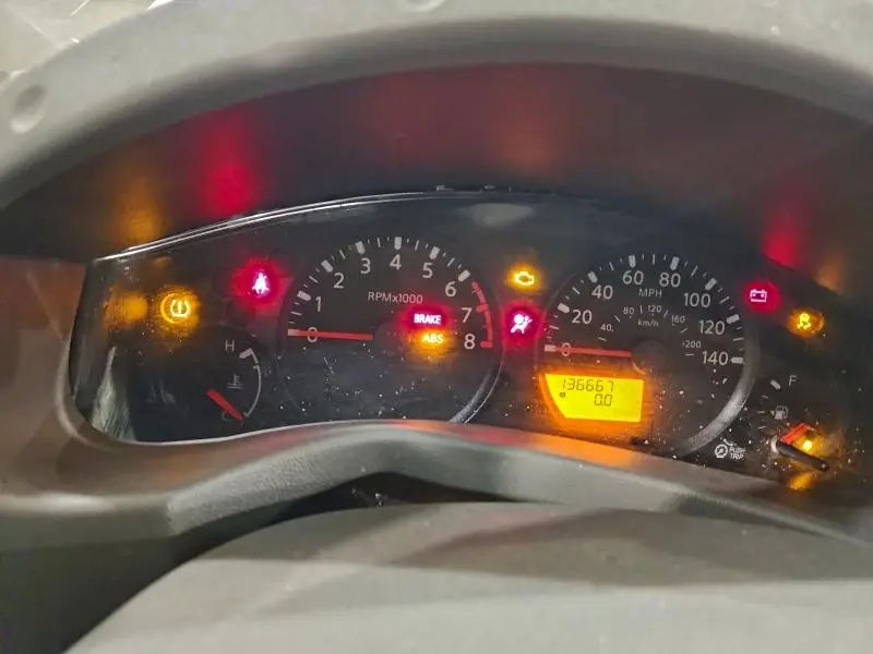 2019 NISSAN FRONTIER S  