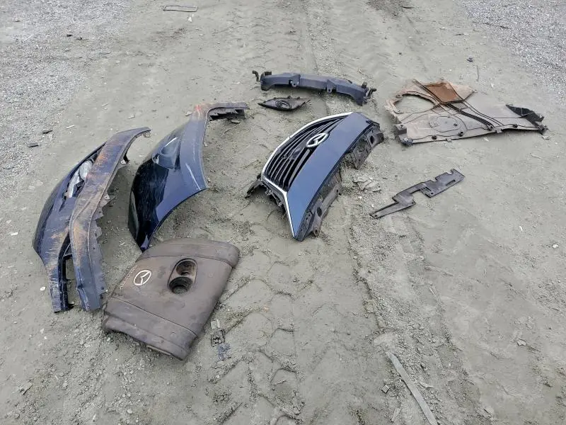 2014 MAZDA 3 GRAND TOURING  