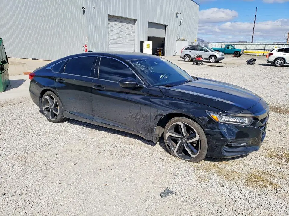2018 HONDA ACCORD SPORT  