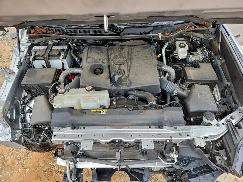 2023 TOYOTA TUNDRA CREWMAX SR  