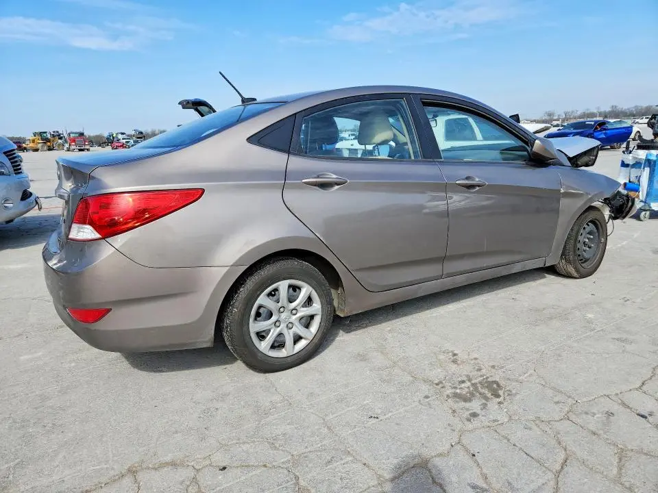 2014 HYUNDAI ACCENT GLS  