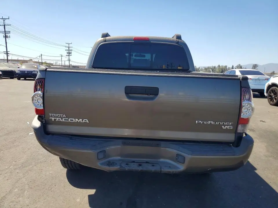 2014 TOYOTA TACOMA DOUBLE CAB PRERUNNER  