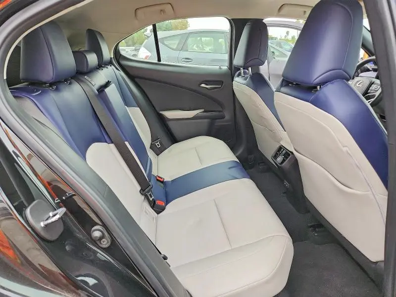 2022 LEXUS UX 250H BASE  