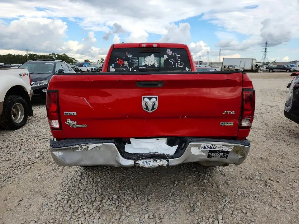 2013 RAM 1500 SLT  