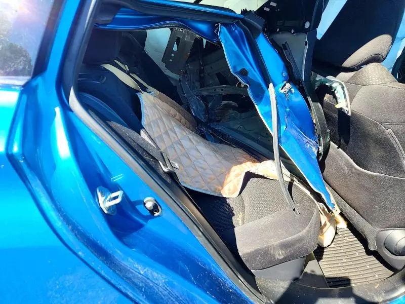 2022 TOYOTA PRIUS LE AWD-E  