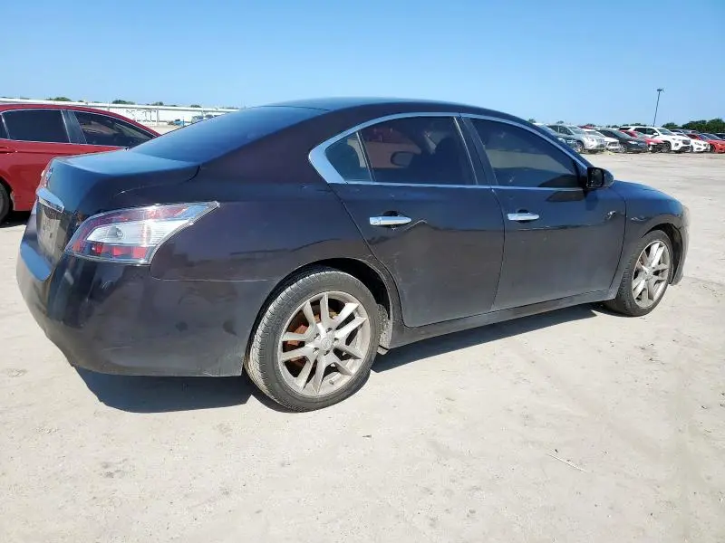2014 NISSAN MAXIMA S  