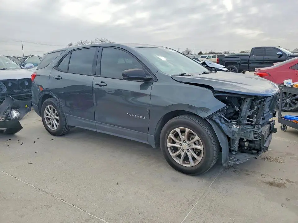 2018 CHEVROLET EQUINOX LS  