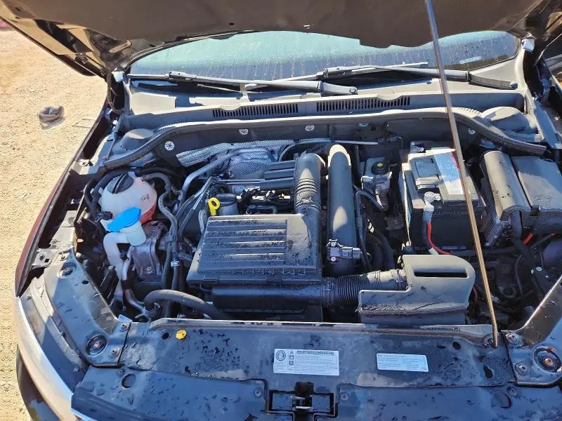 2016 VOLKSWAGEN JETTA SE  