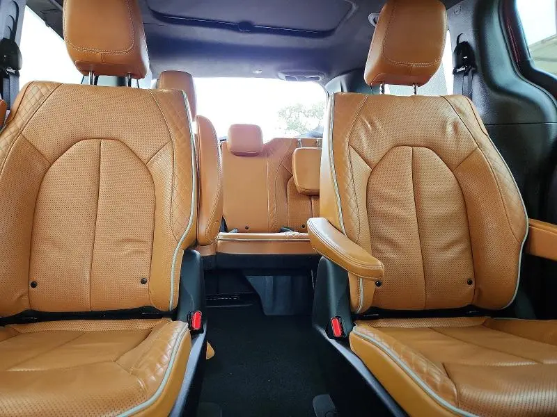 2021 CHRYSLER PACIFICA HYBRID PINNACLE  