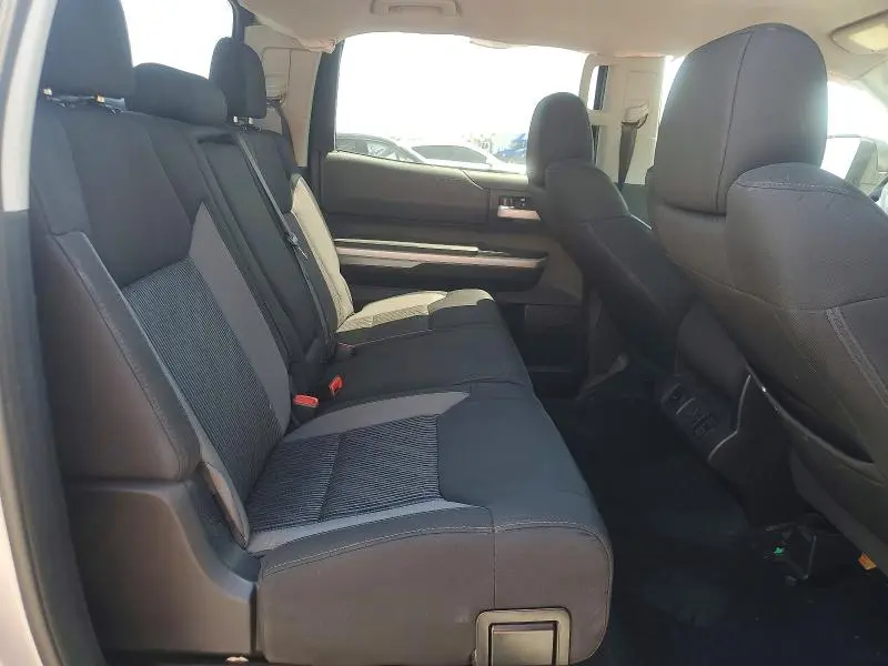 2014 TOYOTA TUNDRA CREWMAX SR5  