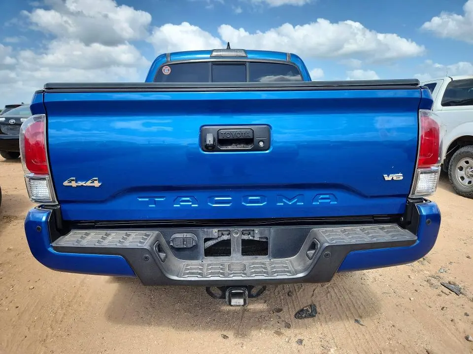 2016 TOYOTA TACOMA LIMITED  