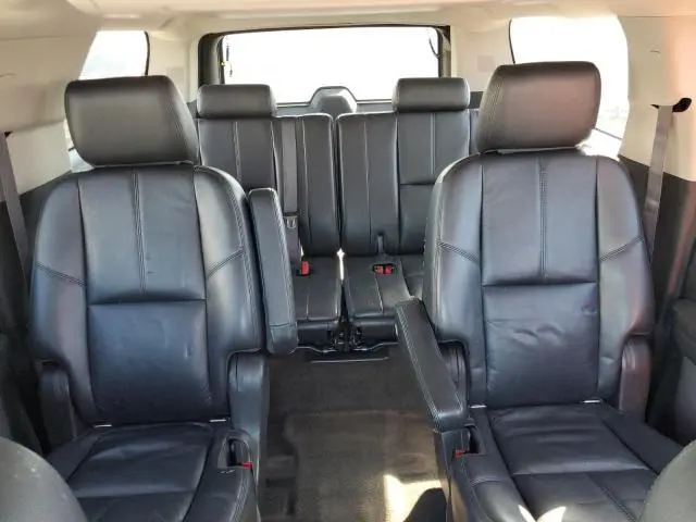 2013 CHEVROLET SUBURBAN K1500 LT  