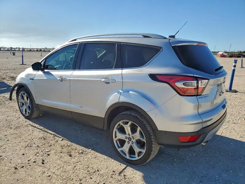 2017 FORD ESCAPE TITANIUM  