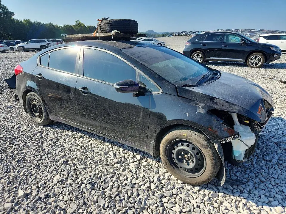 2015 KIA FORTE LX  