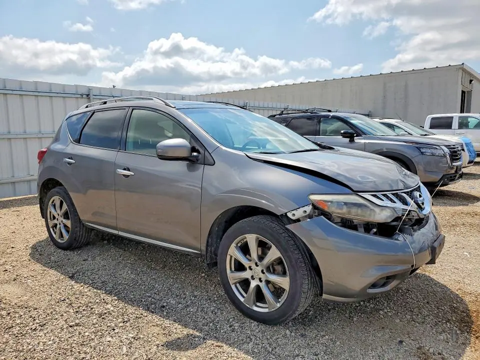 2013 NISSAN MURANO S  