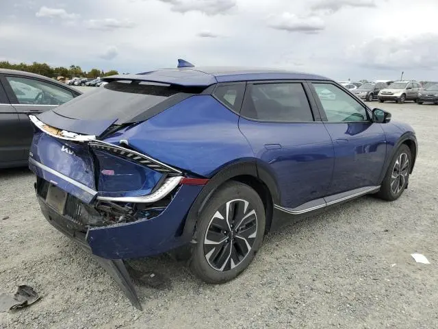2024 KIA EV6 LIGHT  
