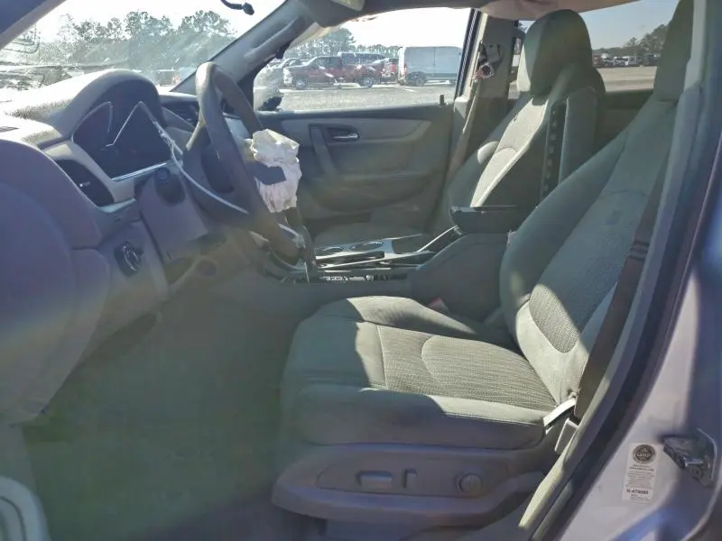 2017 CHEVROLET TRAVERSE LS  