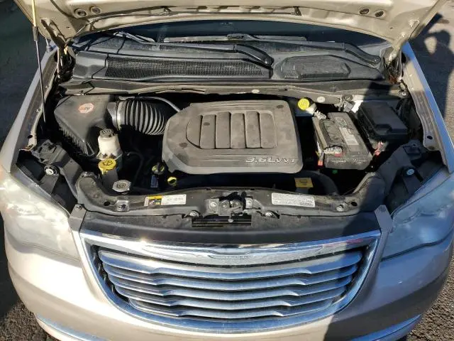 2013 CHRYSLER TOWN & COUNTRY TOURING L  