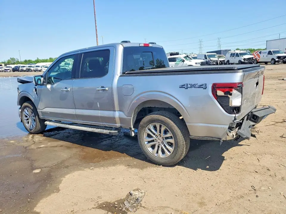 2025 FORD F150 XLT  