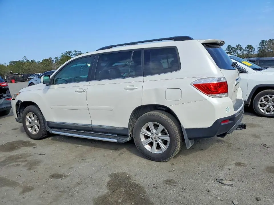 2011 TOYOTA HIGHLANDER BASE  