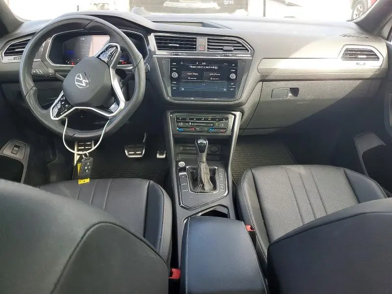 2024 VOLKSWAGEN TIGUAN SE R-LINE BLACK  