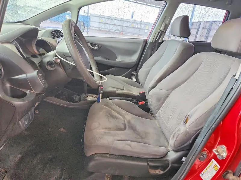 2011 HONDA FIT   