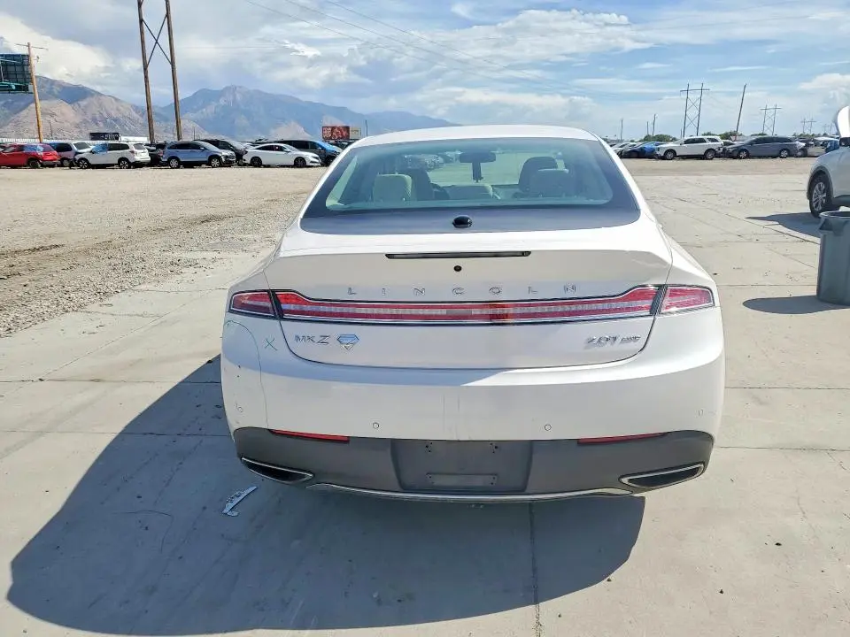2017 LINCOLN MKZ RESERVE  