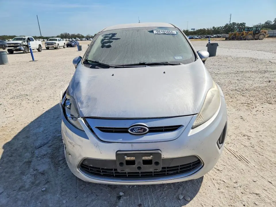 2012 FORD FIESTA SE  
