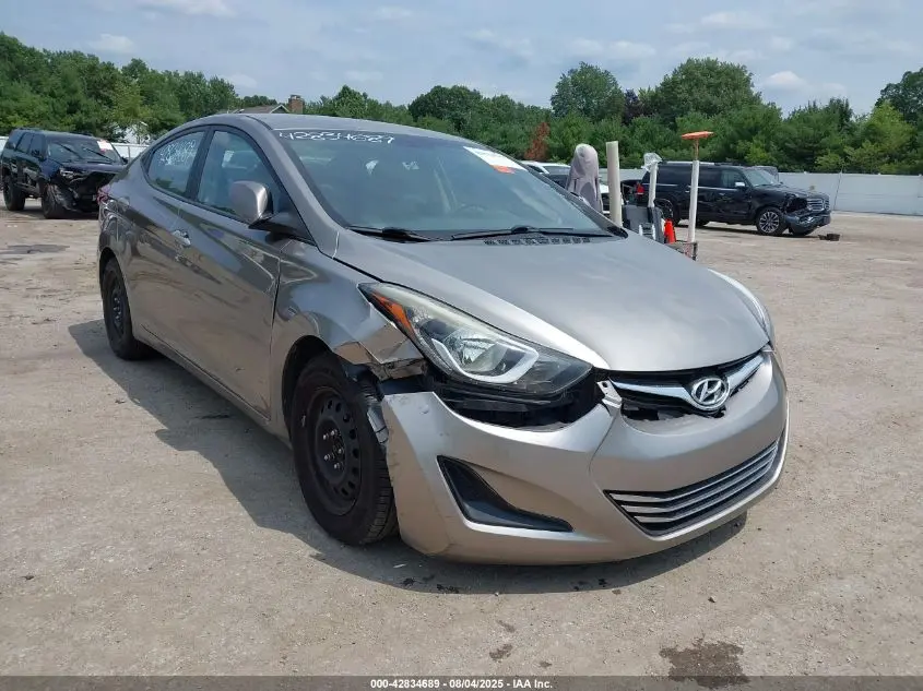 2016 HYUNDAI ELANTRA SE