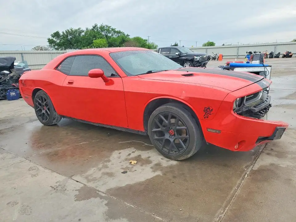 2010 DODGE CHALLENGER SE  