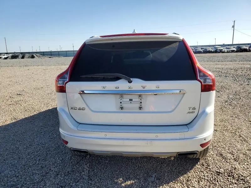 2017 VOLVO XC60 T6 INSCRIPTION  