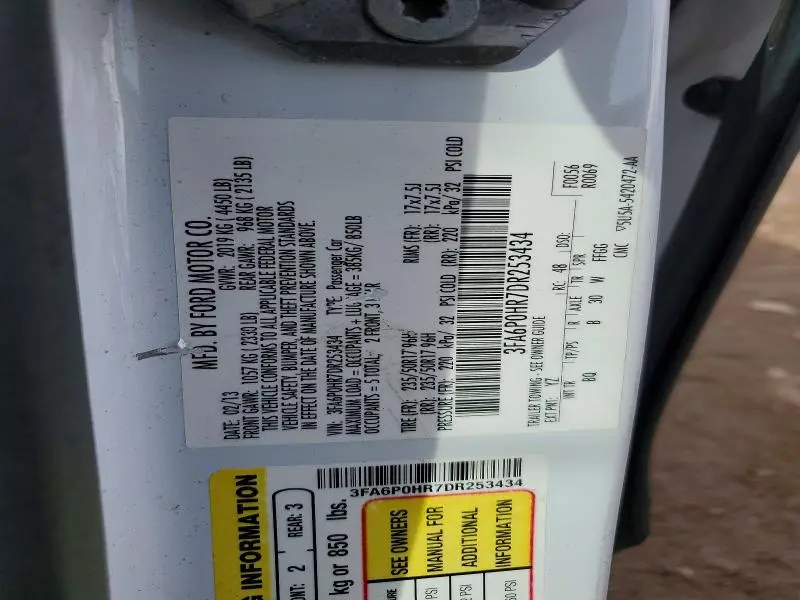2013 FORD FUSION SE  