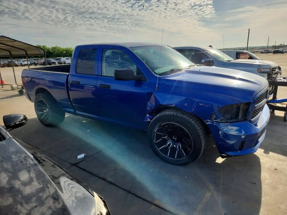 2015 RAM 1500 ST  