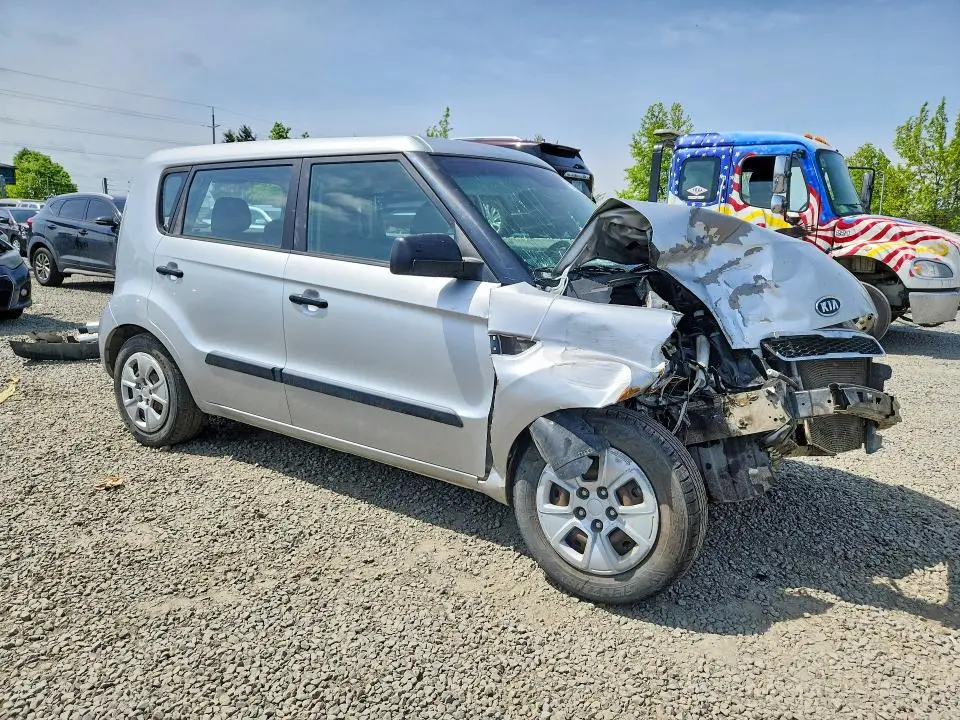 2011 KIA SOUL   
