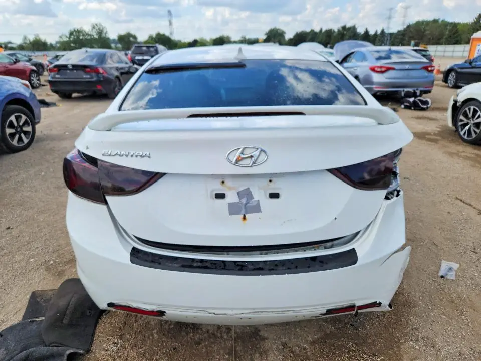 2012 HYUNDAI ELANTRA GLS  