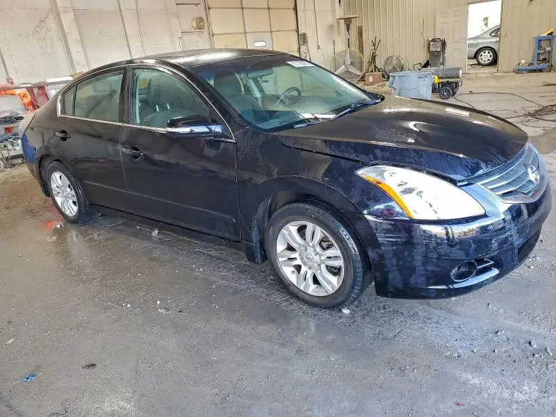 2010 NISSAN ALTIMA BASE  
