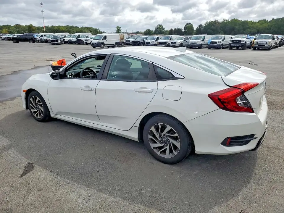 2018 HONDA CIVIC EX  